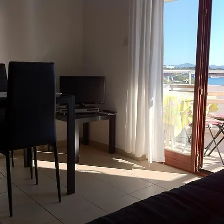 Apartments Parac Petrčane Szoba fotó